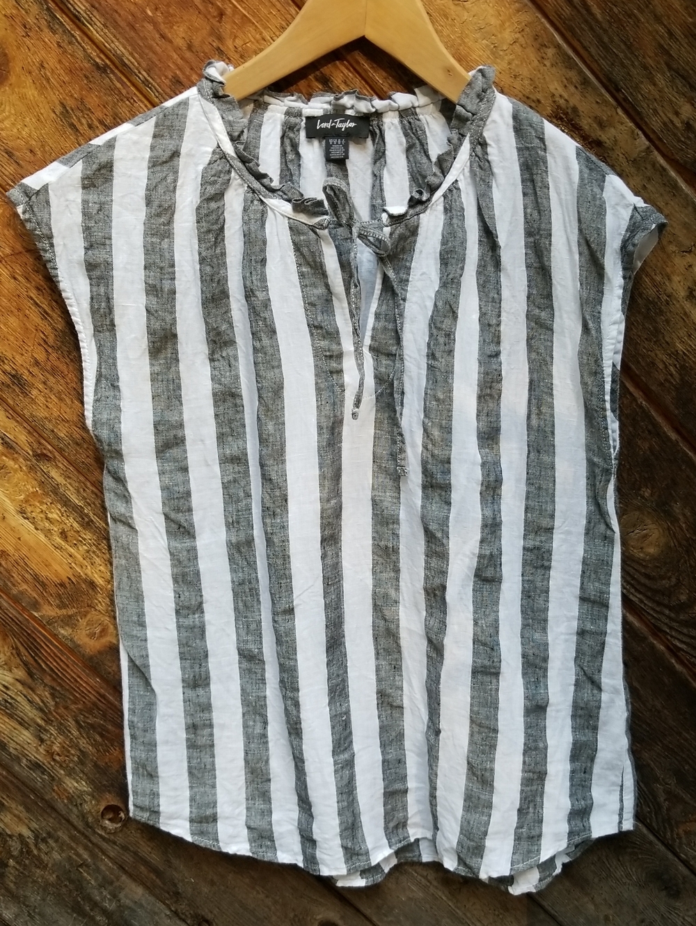 Lord & Taylor Blouse striped Linen White Black Medium